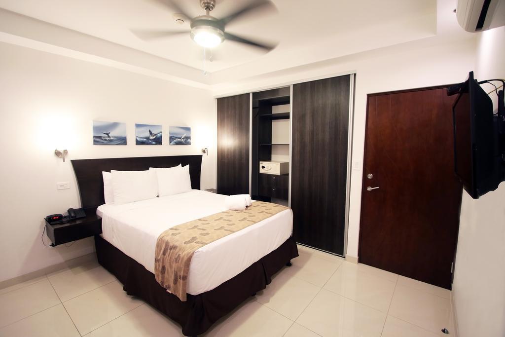 Oceano Boutique Hotel & Bistro Хако Екстер'єр фото